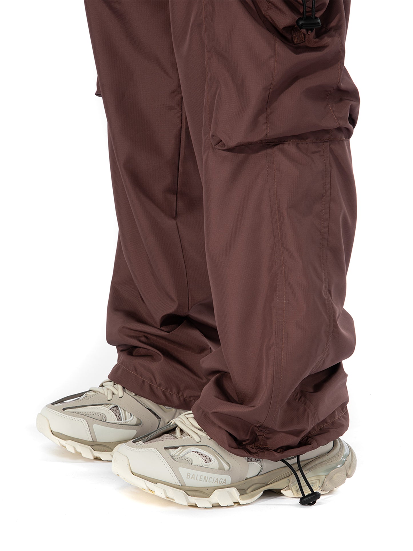 Silver Cargo | Blowhammer, color_brown