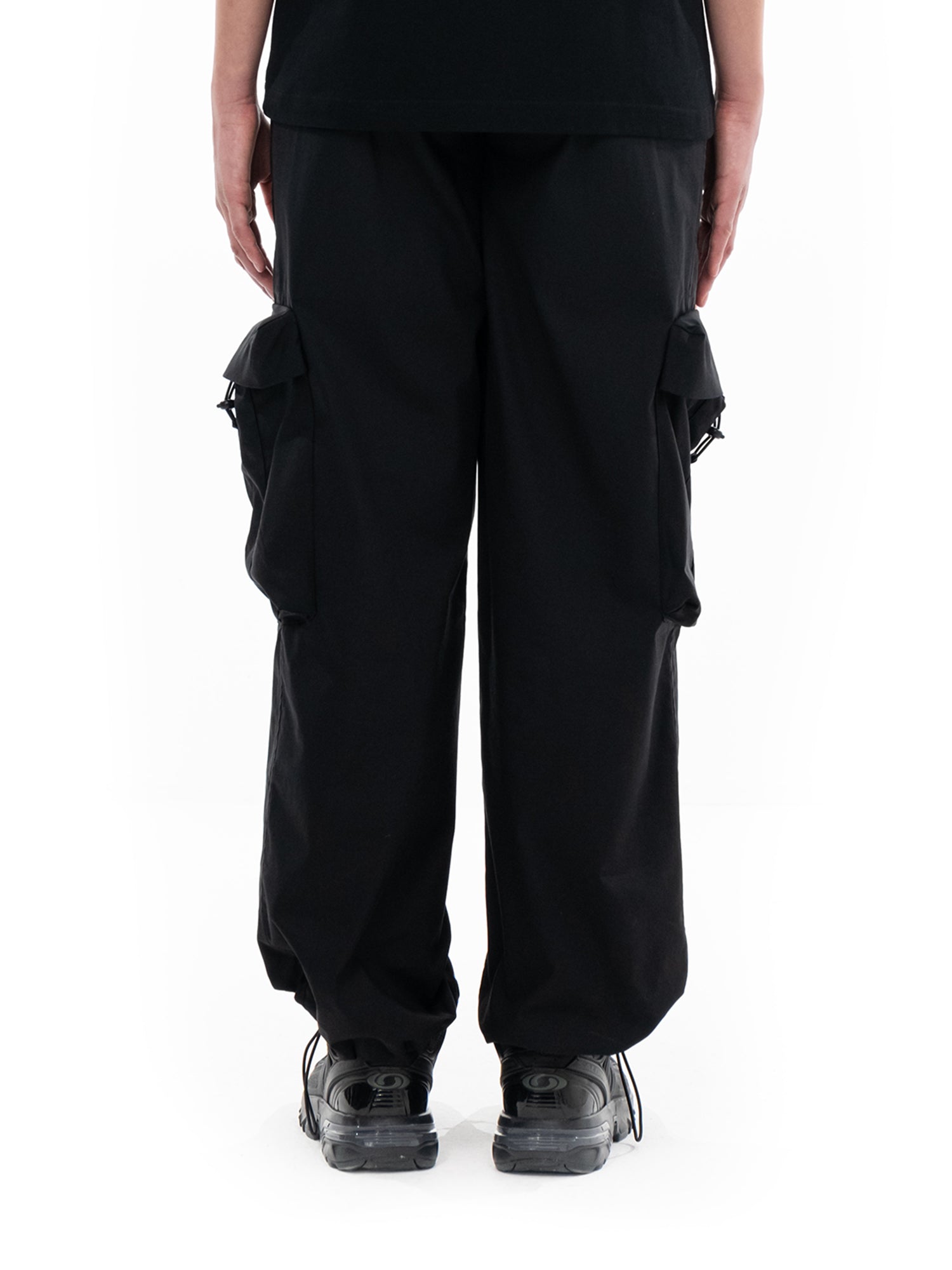 Black Cargo | Blowhammer
